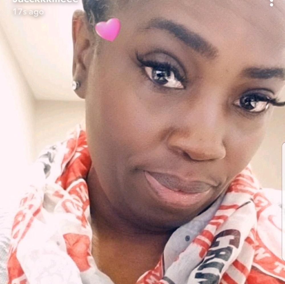 Meet your Posher, Jackie